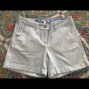 Southern Tide size 4 white shorts 5” NWT